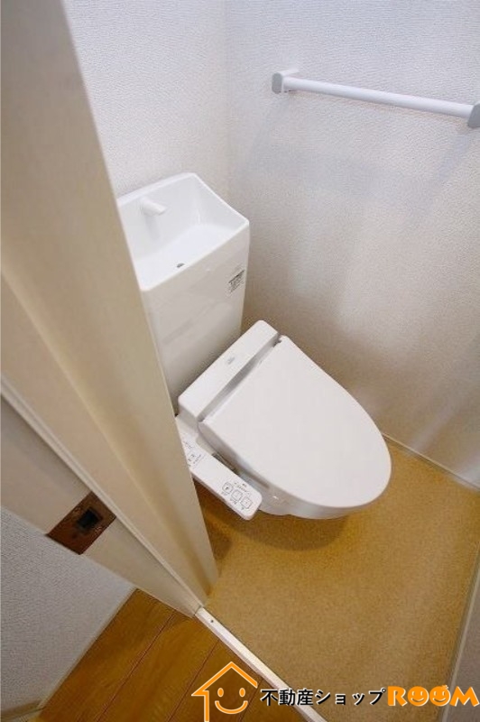 ＪＲ鹿児島本線 羽犬塚駅 徒歩38分 2階建 築9年のトイレ写真