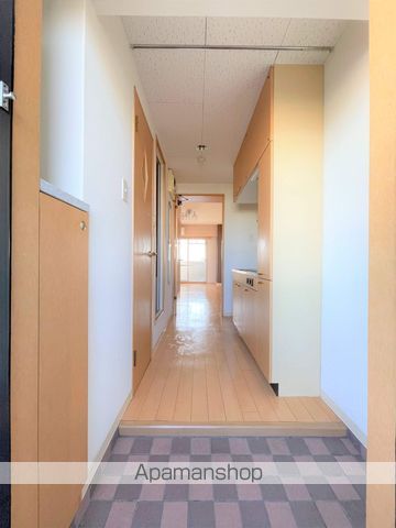 山陽新幹線 博多駅 徒歩8分 12階建 築26年の玄関写真