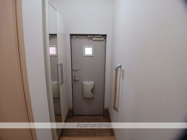 ＪＲ中央本線 高蔵寺駅 徒歩12分 2階建 築18年の玄関写真