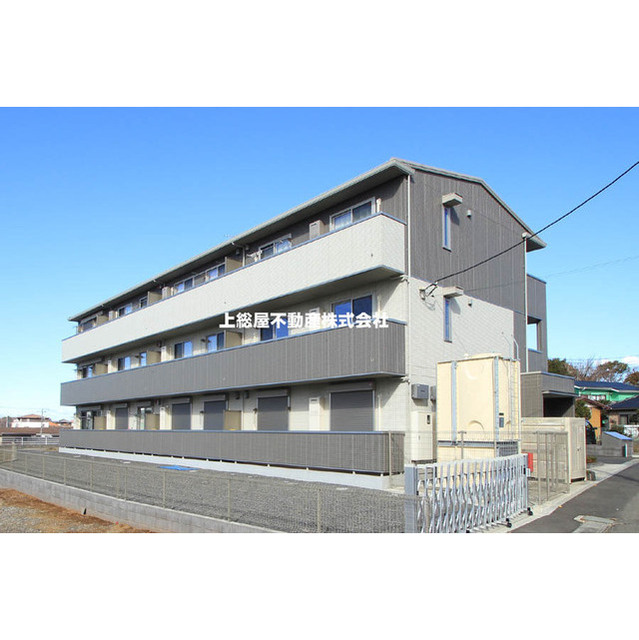 建物外観　オートロック付き
