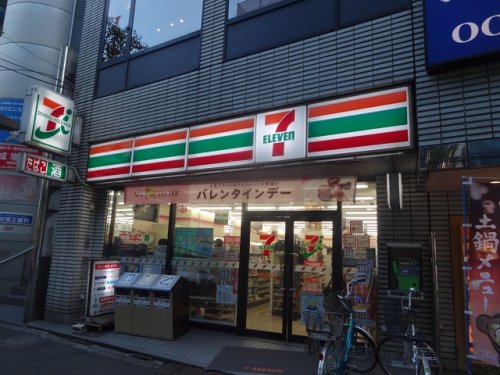 コンビニ　セブンイレブン 西葛西3丁目店（コンビニ）まで114m