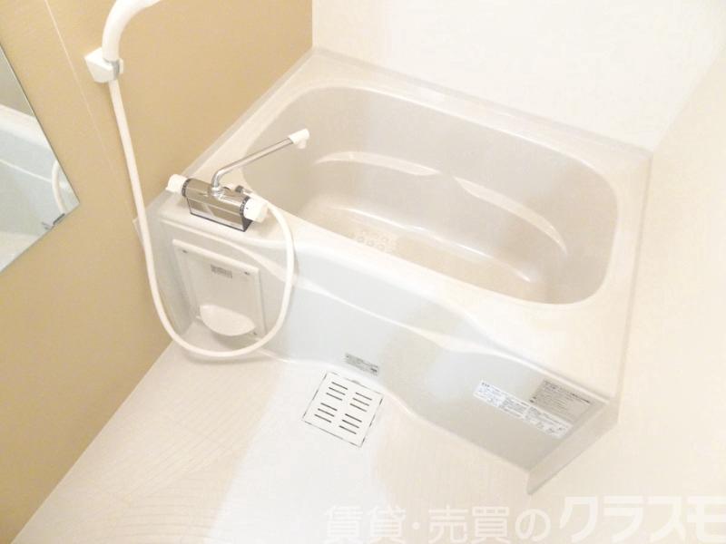 バス・シャワールーム　浴室乾燥機付きバス♪