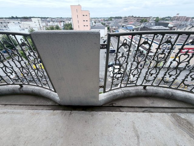 バルコニー　お洗濯にも便利なバルコニー付き(参考写真です)
