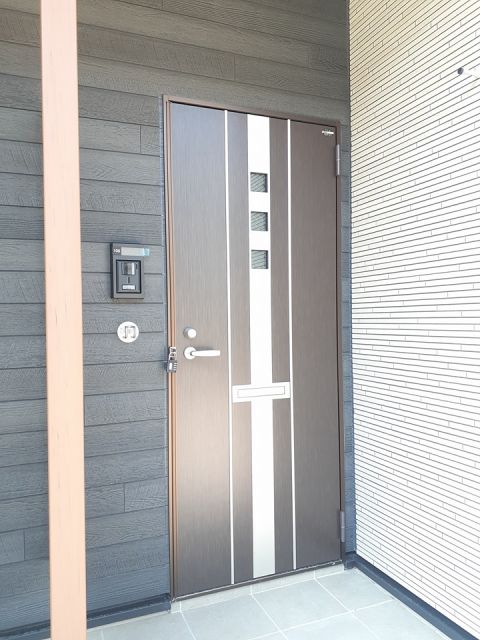 グランブルー Cの玄関写真