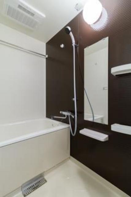 バス・シャワールーム　※写真は同タイプ住戸です。