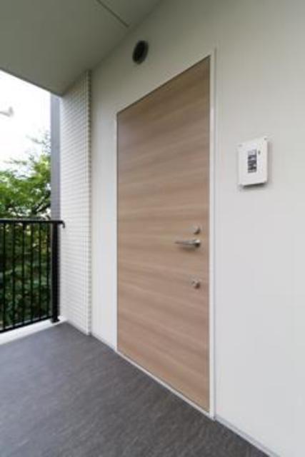 玄関　※写真は同タイプ住戸です。