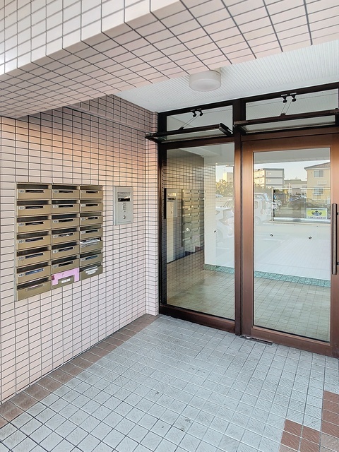 ＪＲ東海道本線 近江八幡駅 徒歩12分 4階建 築35年の外観写真