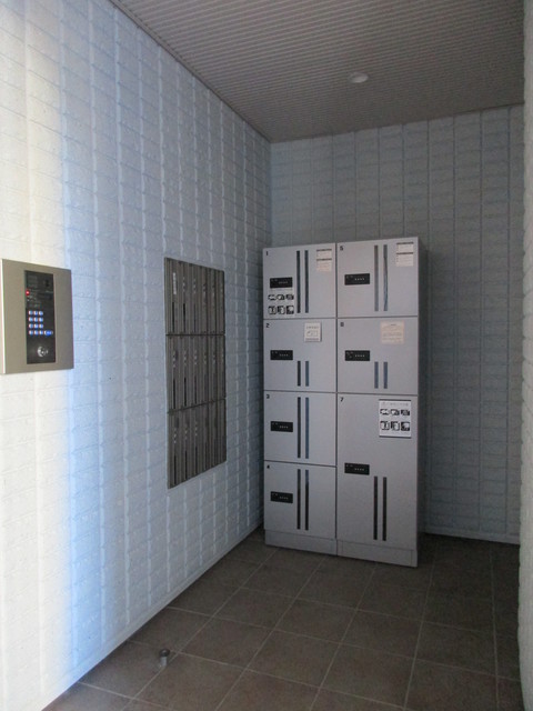 ロビー　★宅配BOX★