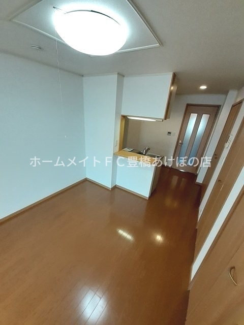 プラタ エムIIの居間写真