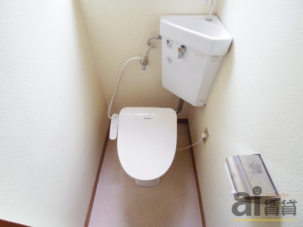 西武池袋線 ひばりケ丘駅 徒歩16分 2階建 築42年のトイレ写真