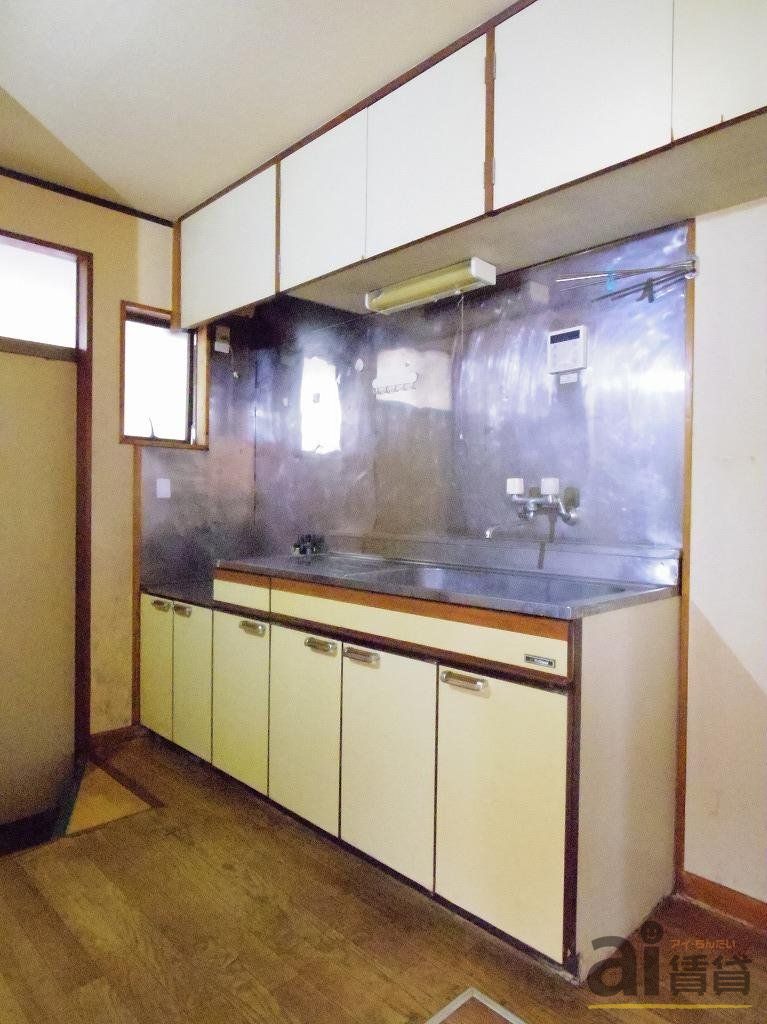 西武池袋線 ひばりケ丘駅 徒歩16分 2階建 築42年のキッチン写真