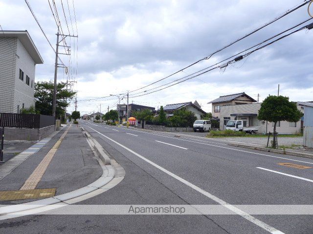 その他　前面道路（その他）まで0m