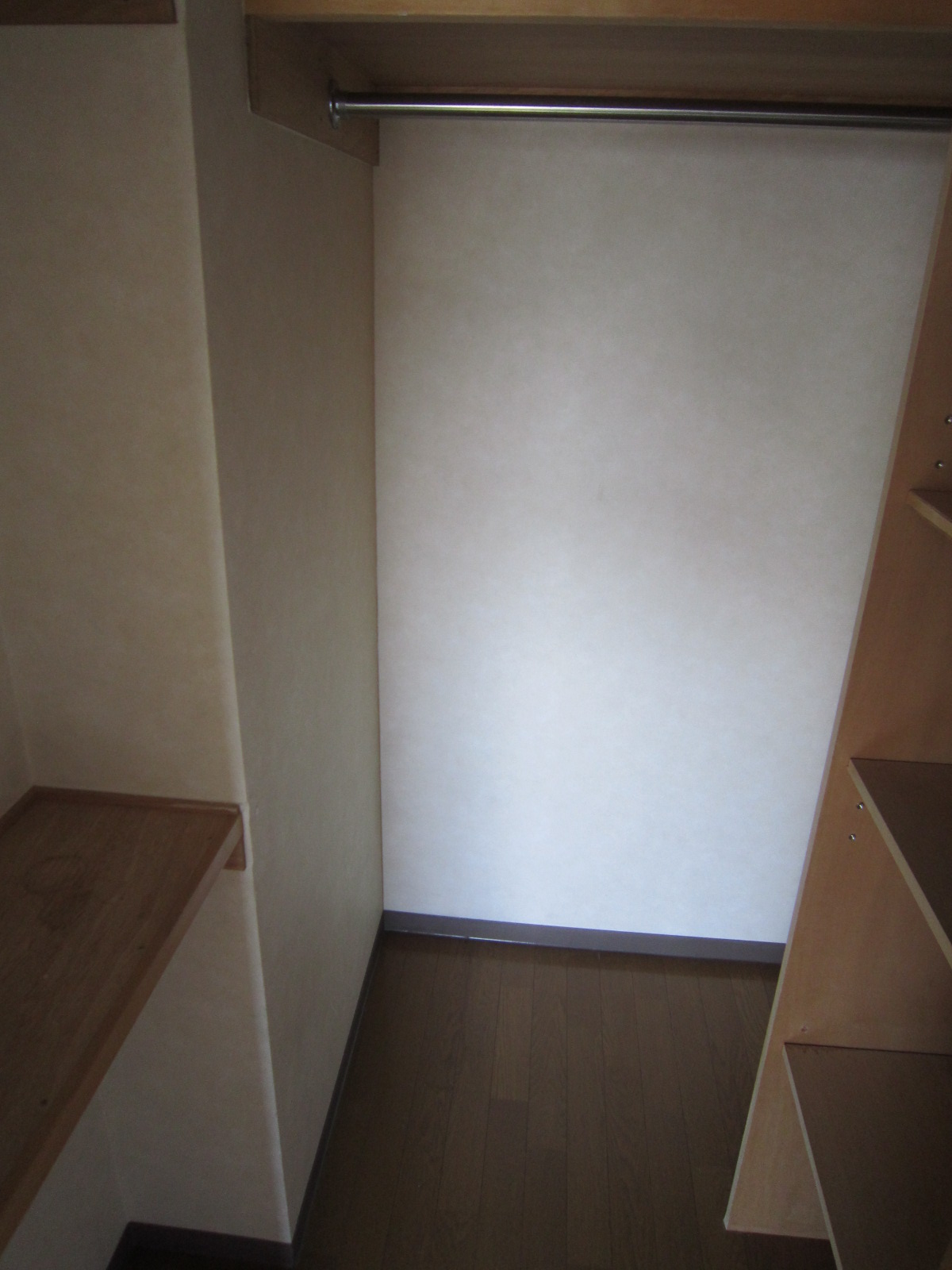 収納　ウォークインクローゼット