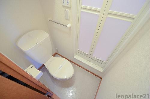 トイレ　備品や設備仕様は号室等により異なります。現地ご確認下さい。