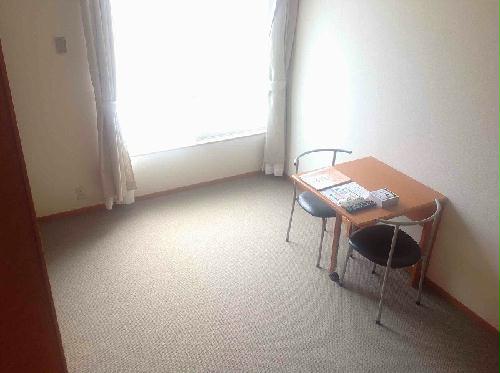 バルコニー　机・椅子2脚