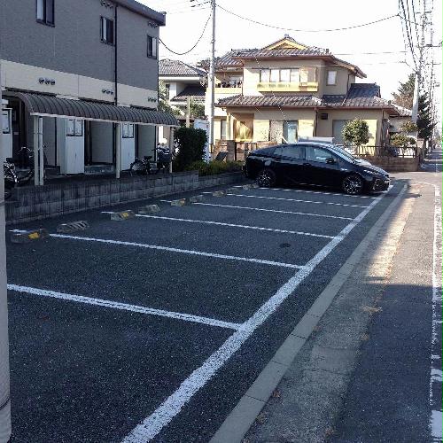 【レオパレス山王の駐車場】