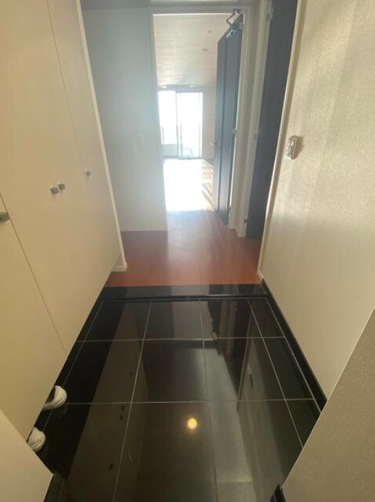 玄関　※別タイプ別部屋の参考写真になります。