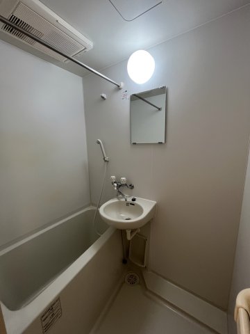 バス・シャワールーム　類似物件の写真となります。※イメージ、現状優先。