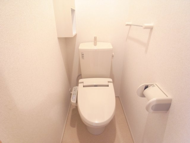 【天理市田部町のアパートのトイレ】