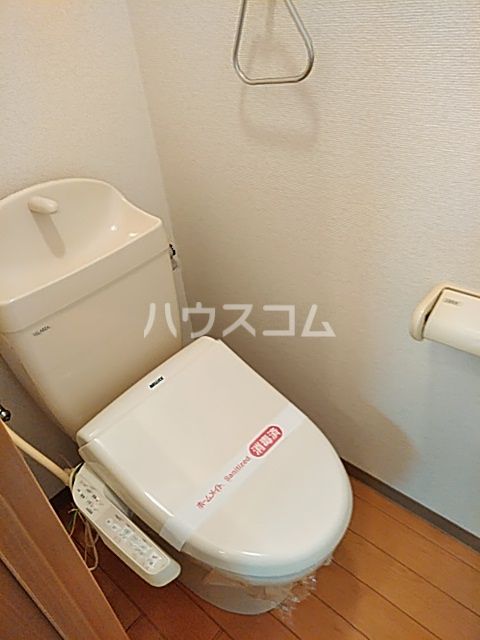 【春日井市穴橋町のアパートのトイレ】