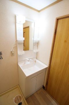 洗面設備　洗髪洗面化粧台（イメージ）