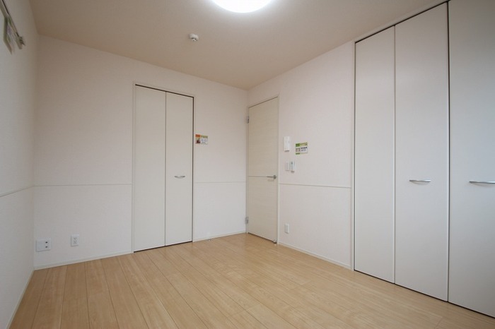 その他部屋・スペース　※写真は同間取りの別室です。内装や設備の色が異なる場合あり。