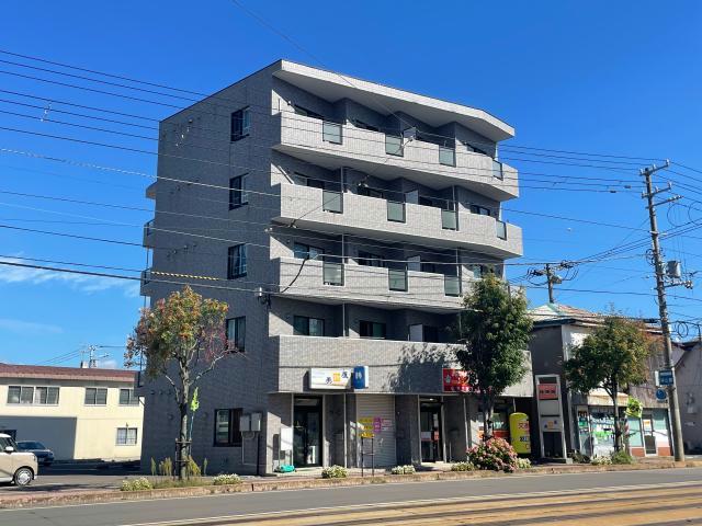 函館市杉並町のマンションの建物外観