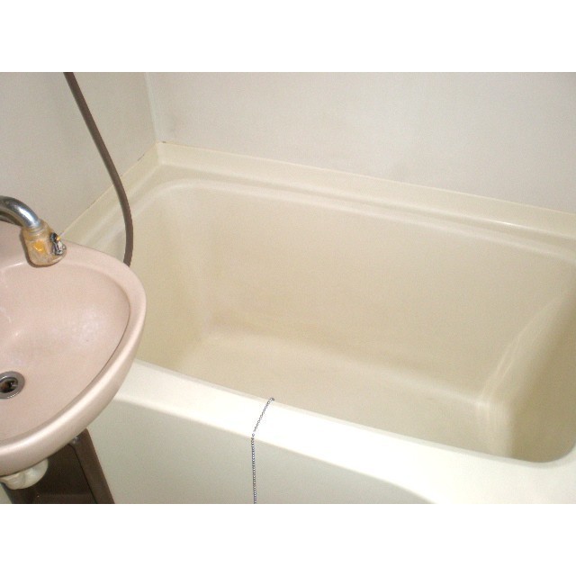 バス・シャワールーム　※同建物別号室の参考写真です