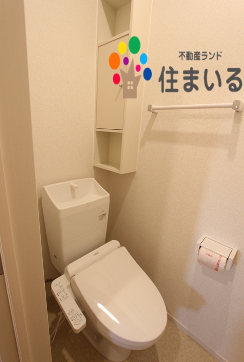 トイレ　※写真は同型タイプとなります