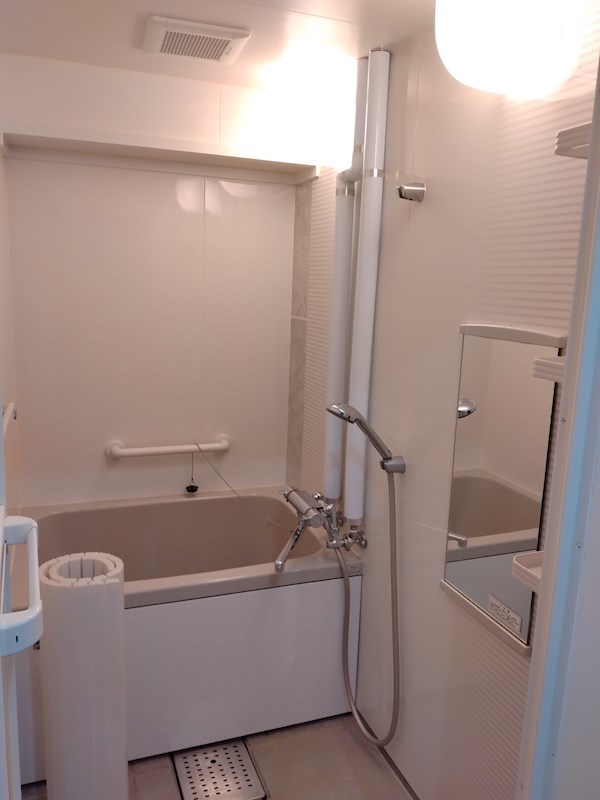 バス・シャワールーム　浴室