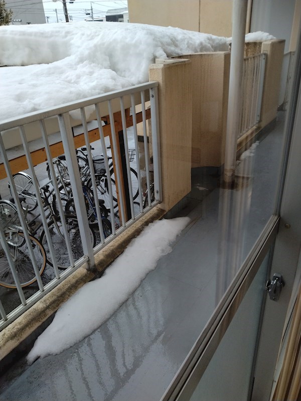 バルコニー　ベランダ