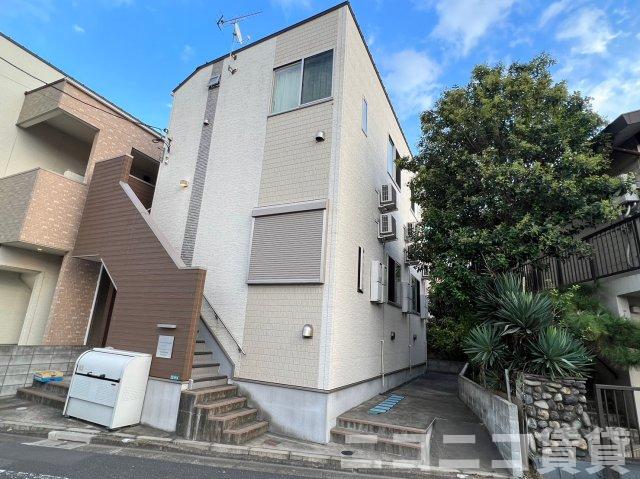江戸川区平井のアパートの建物外観