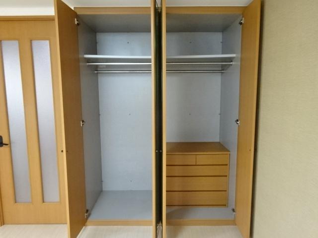 収納　クローゼット