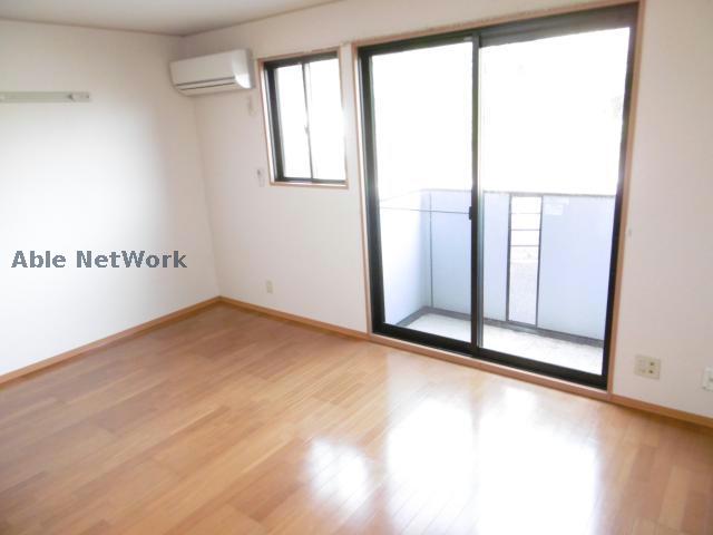 居室・リビング　同タイプのお部屋