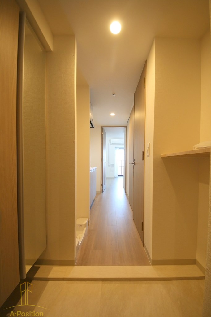 玄関　クレストコート靭公園 THE CLASS