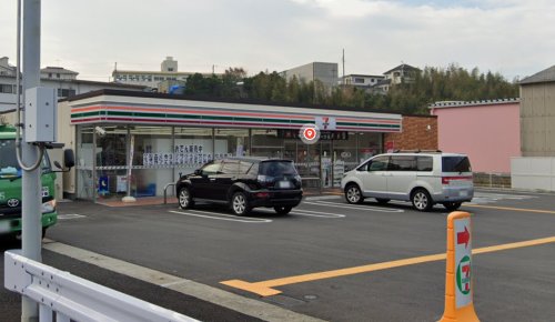 コンビニ　セブンイレブン 神戸垂水塩屋北店（コンビニ）まで447m