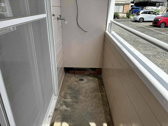 バルコニー　ベランダ