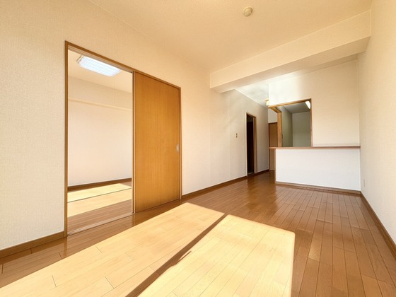 居室・リビング　リビング