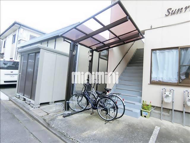 その他共有部分　駐輪スペースもございますよ。