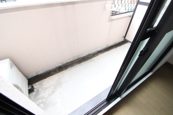 バルコニー　※別部屋の写真です