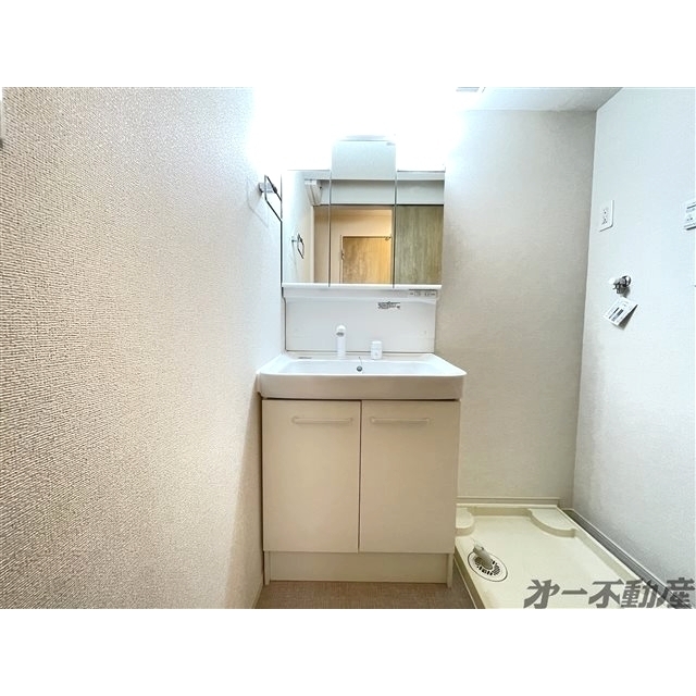 洗面設備　洗面化粧台