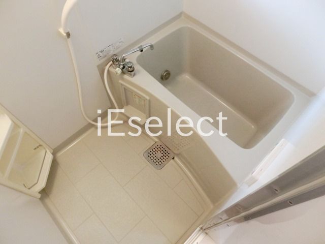 バス・シャワールーム　一日の疲れを洗い流すバスルーム