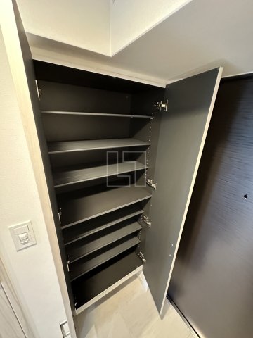 収納　S-RESIDENCE難波大国町Deux　シューズボックス