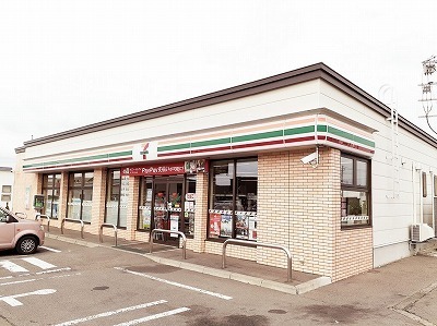 その他　セブンイレブン（その他）まで800m