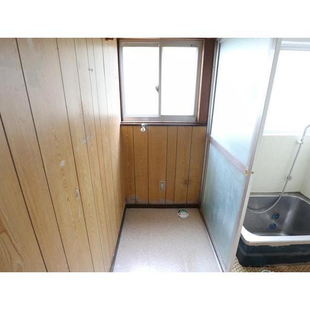 その他設備　洗濯機置き場