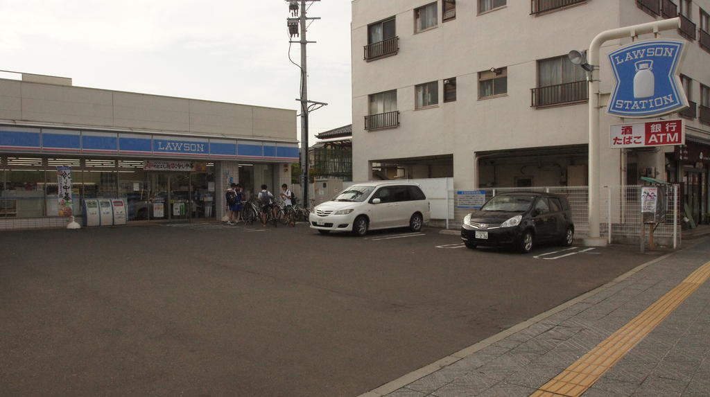 コンビニ　ローソン仙台宮町通店（コンビニ）まで66m