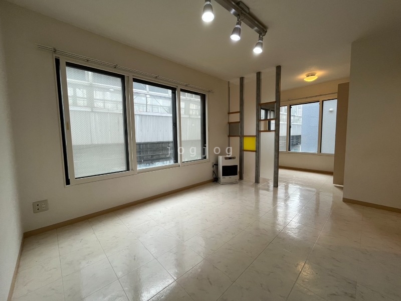 ドゥアズガーデン_内装_0