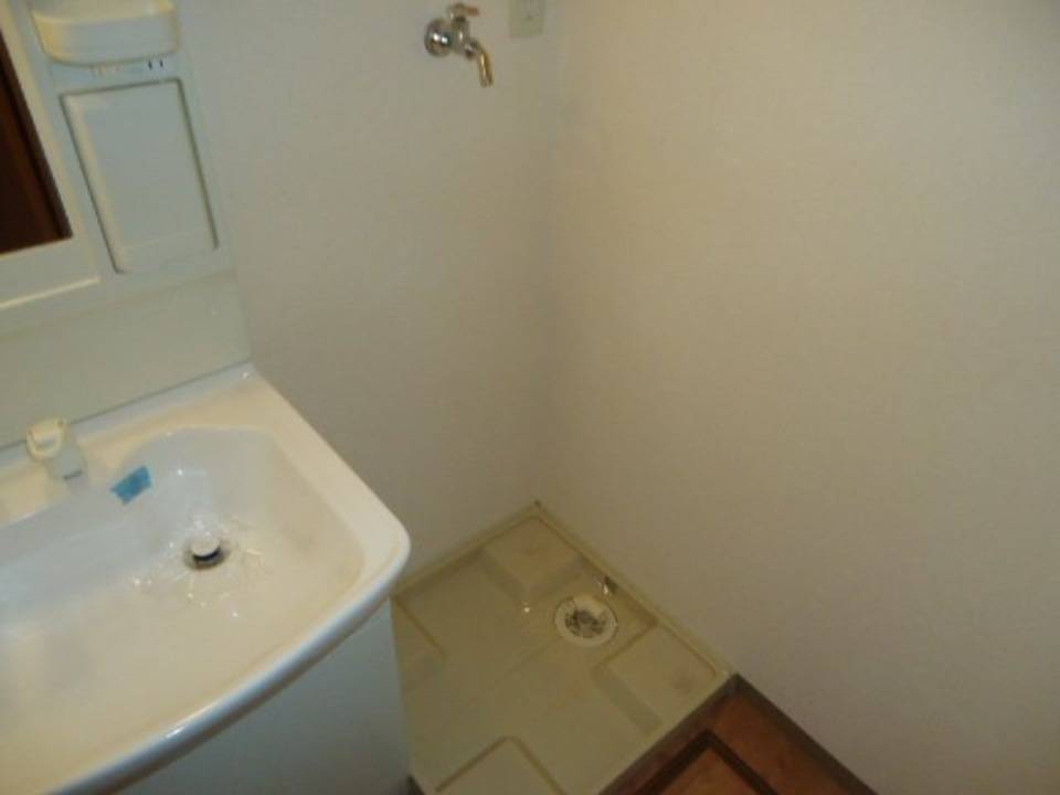 洗面設備　洗濯機置場