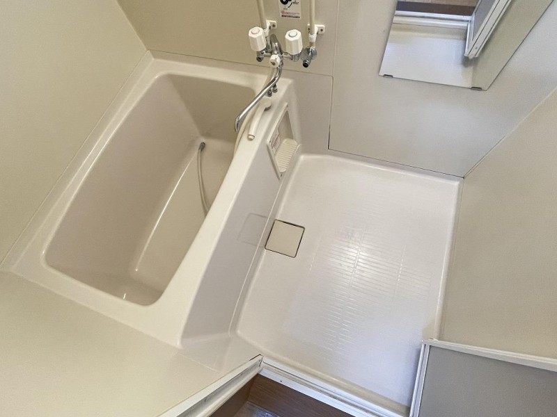 バス・シャワールーム　浴室