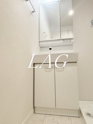 洗面設備　洗面台です。（同仕様です。）